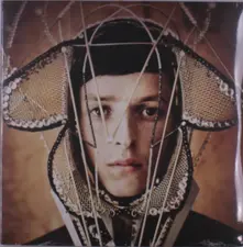 Totally Enormous Extinct Dinosaurs, Vinyl TROUBLE