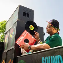 Iration Steppas, Vinyl DUBS FROM THE FOUNDATION