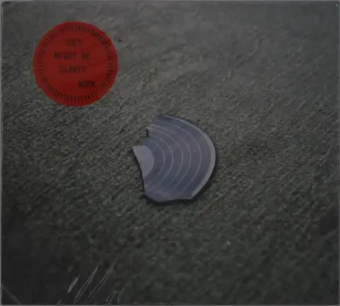 CD THEY MIGHT BE GIANTS - BOOK