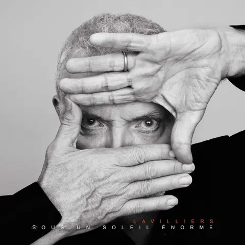 SOUS UN SOLEIL ENORME
