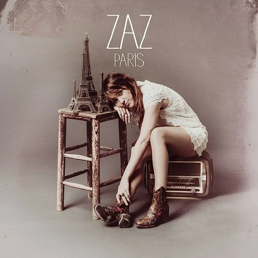 Paris (Trifold Cardboard Sleeve)