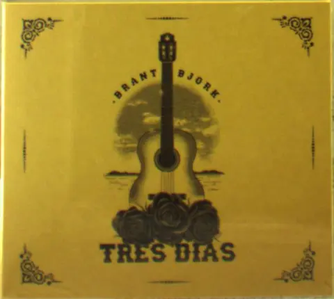 TRES DIAS