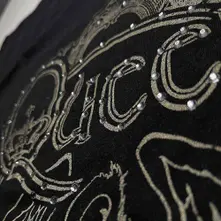 Ornate Crest thumbnail