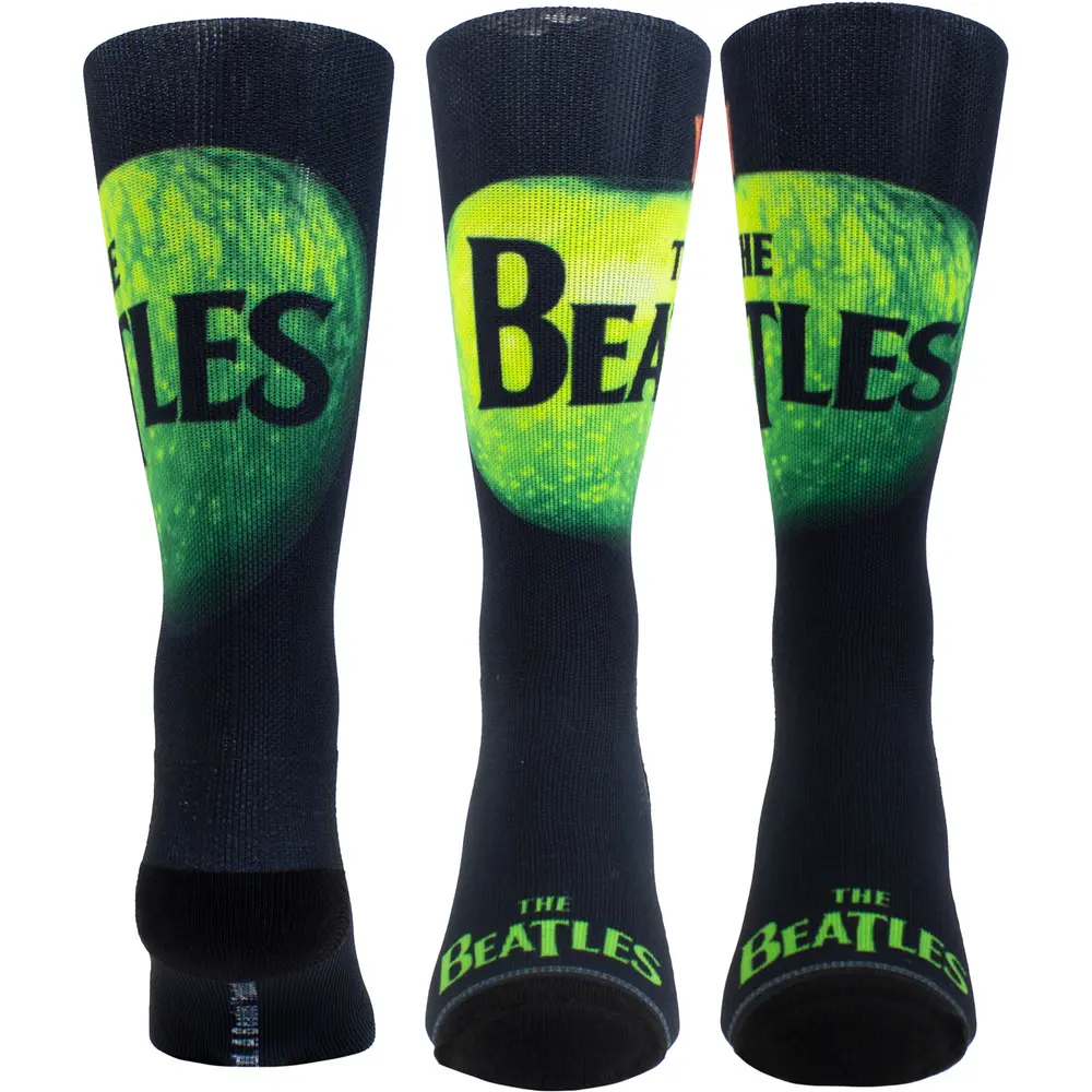 Unisex Crew Socks: Apple Sublimation (Black) (UK Size 6.5 - 11)