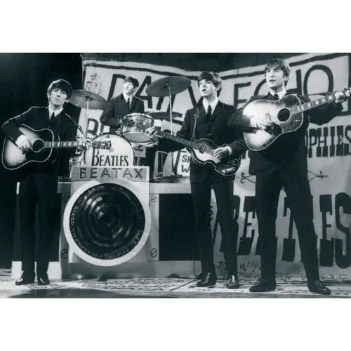 Postcard: Daily Echo On Stage Performance (Black & White)