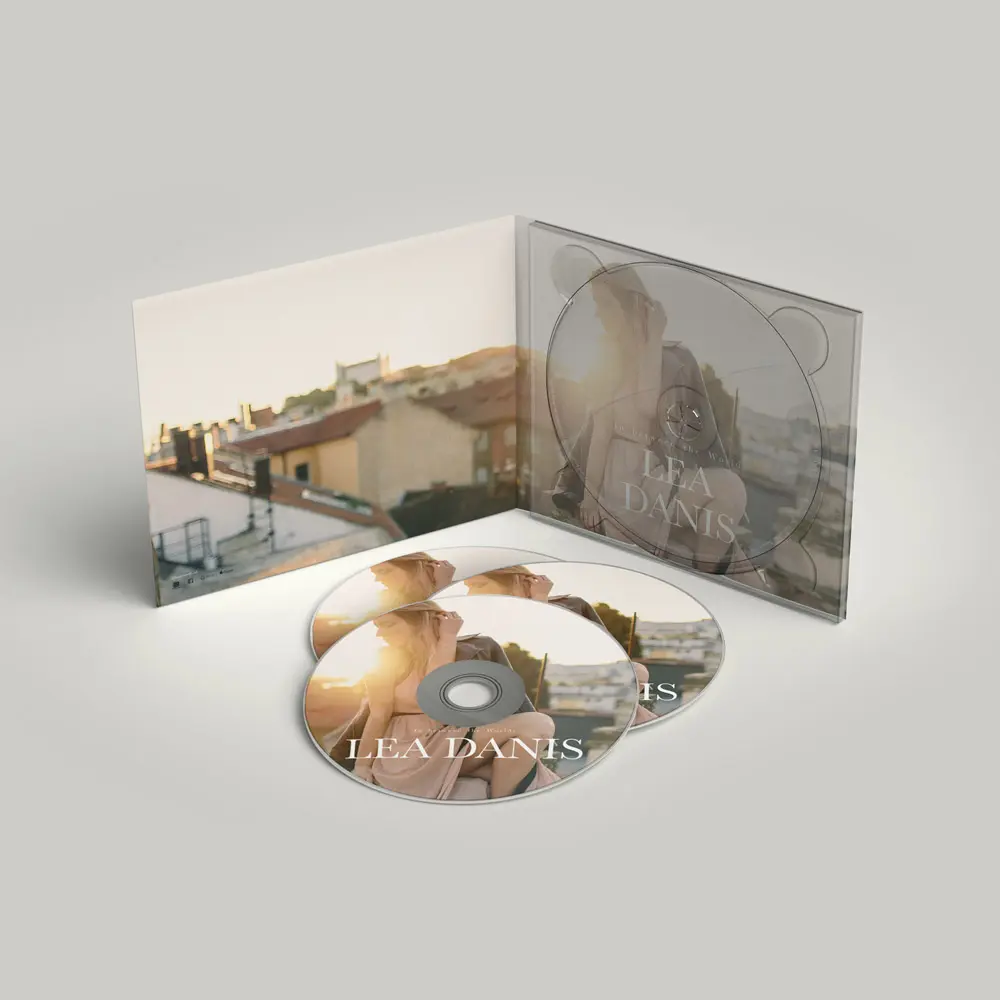 Lea Danis – In Between The Worlds (CD)