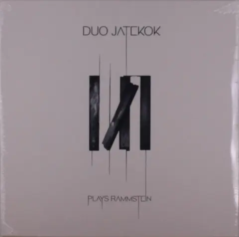 DUO JATEKOK PLAYS RAMMSTEIN