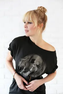 Simona Krainová – PILOT SLEEPY TEE (Tričko)