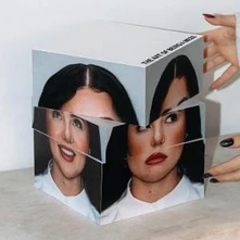 CD THE ART OF BEING A MESS