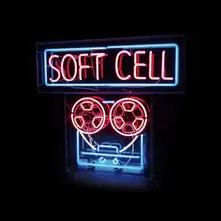 SOFT CELL - THE SINGLES-KEYCHAINS &... (CD)