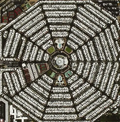 Modest Mouse – CD STRANGERS TO OURSELVES