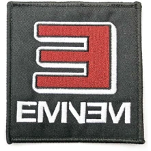Eminem, Nažehlovačka Reversed E Logo