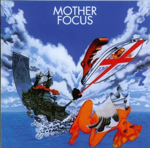 CD MOTHER FOCUS
