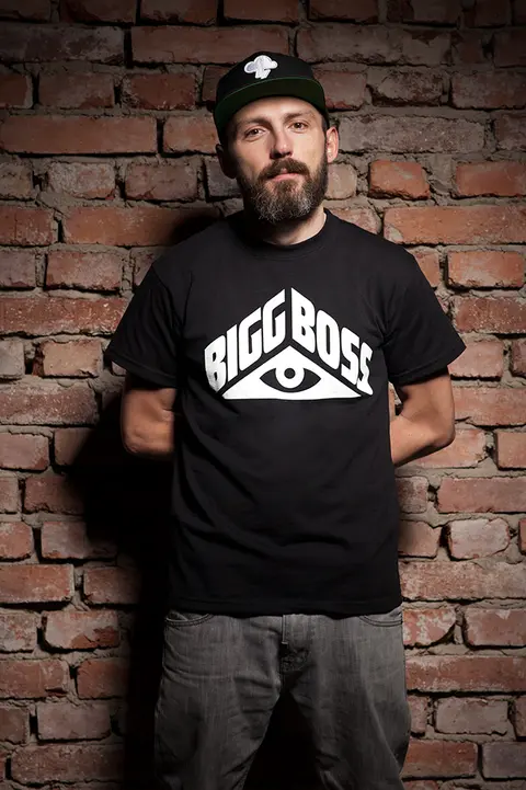 Bigg Boss – BiggBoss
