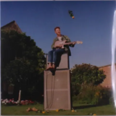 Willie J Healey – Vinyl TWIN HEAVY