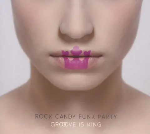 GROOVE IS KING