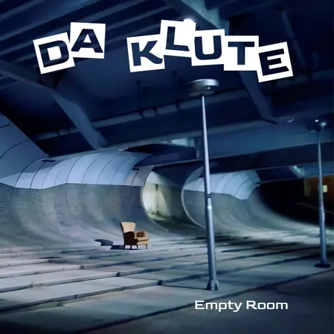 EMPTY ROOM