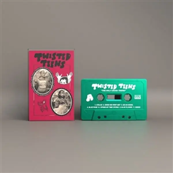 Twisted Teens – THE HOLY CROSS TIGERS (Kazeta)