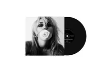 Miley Cyrus, Vinyl BASS PERSUADES