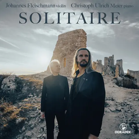 SOLITAIRE