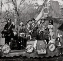 The Raconteurs, Vinyl Consolers of the Lonely