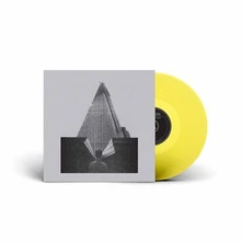 Molchat Doma, Vinyl S KRYSH NASHIKH DOMOV