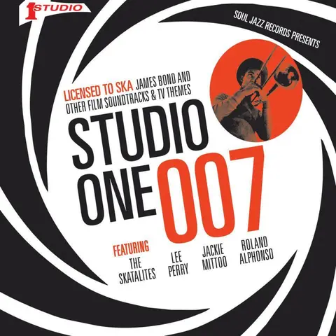STUDIO ONE - 007