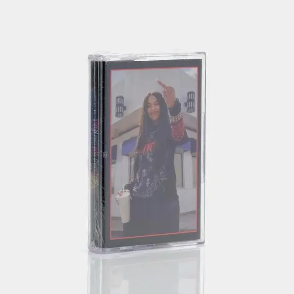 Princess Nokia – A Girl Cried Red (Kazeta)