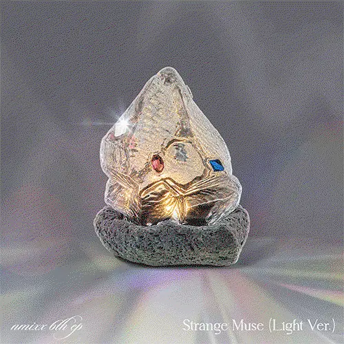STRANGE MUSE