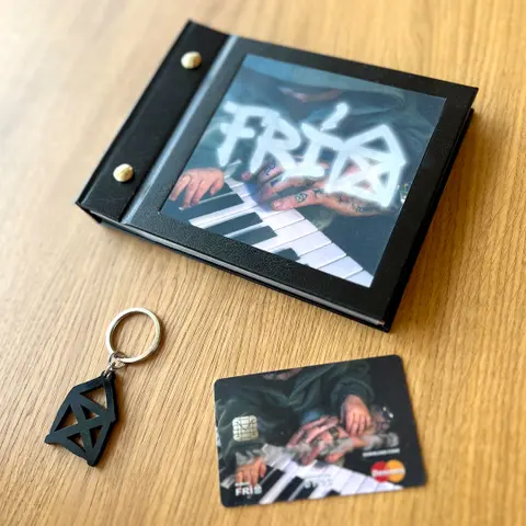 FRÍ? Deluxe