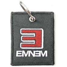 Eminem, Kľúčenka Reversed E Logo